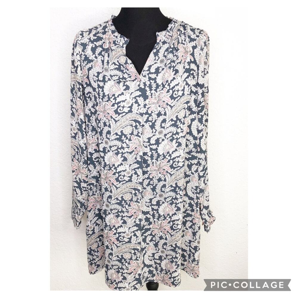 LOFT gray white pink floral shift dress size Small floral feminine